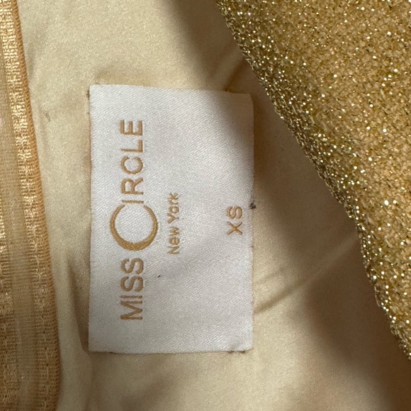 Miss Circle Elegant Gold V-Neck Fringe Dress Size XS - Picture 6 of 15